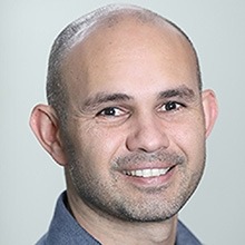 Dr. Olivier Duverger